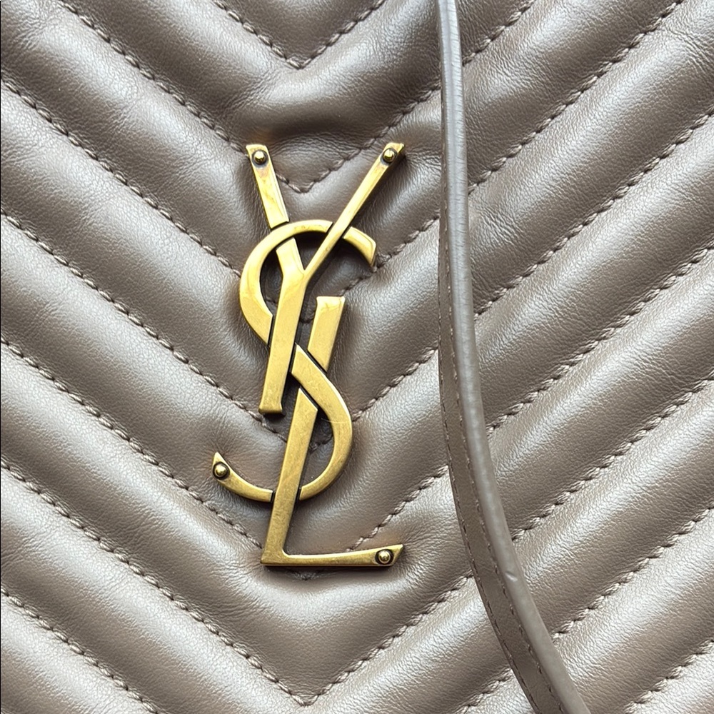 Yves Saint Laurent Tan Quilted Crossbody Bag with Gold Hardware - Picture 2 of 8